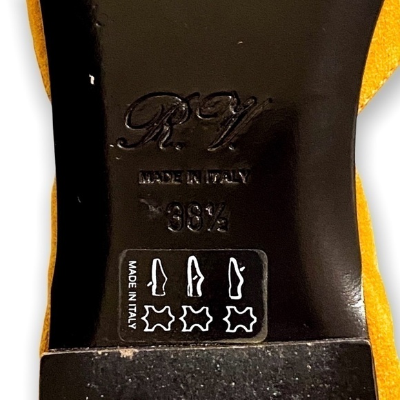 Roger Vivier Mustard Suede Leather D'Orsay Pointed Toe Flats size 38.5 EU - Picture 8 of 12